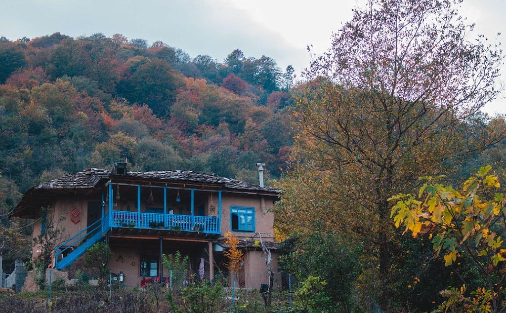 اقامتگاه بوم گردی خونه مادرجون در تنکابن