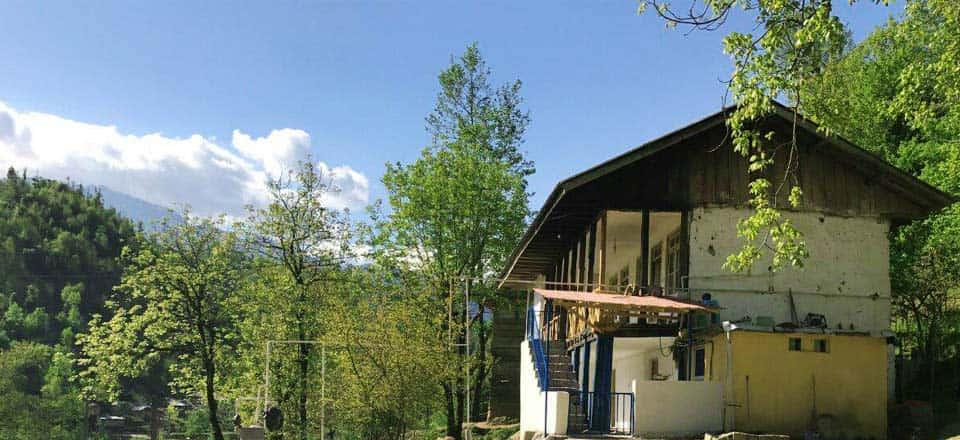 اقامتگاه بوم گردی خوش نشین در رودبار