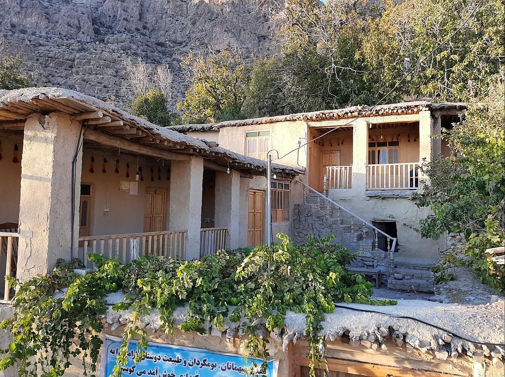 اقامتگاه بوم گردی کندازی مرودشت