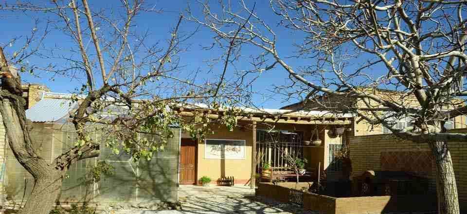 اجاره اقامتگاه بوم گردی حاج بابای آفوس در آفوس