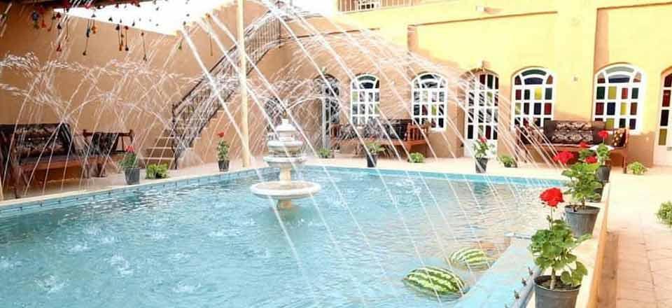 اقامتگاه بوم گردی یاقوت در شاهین شهر