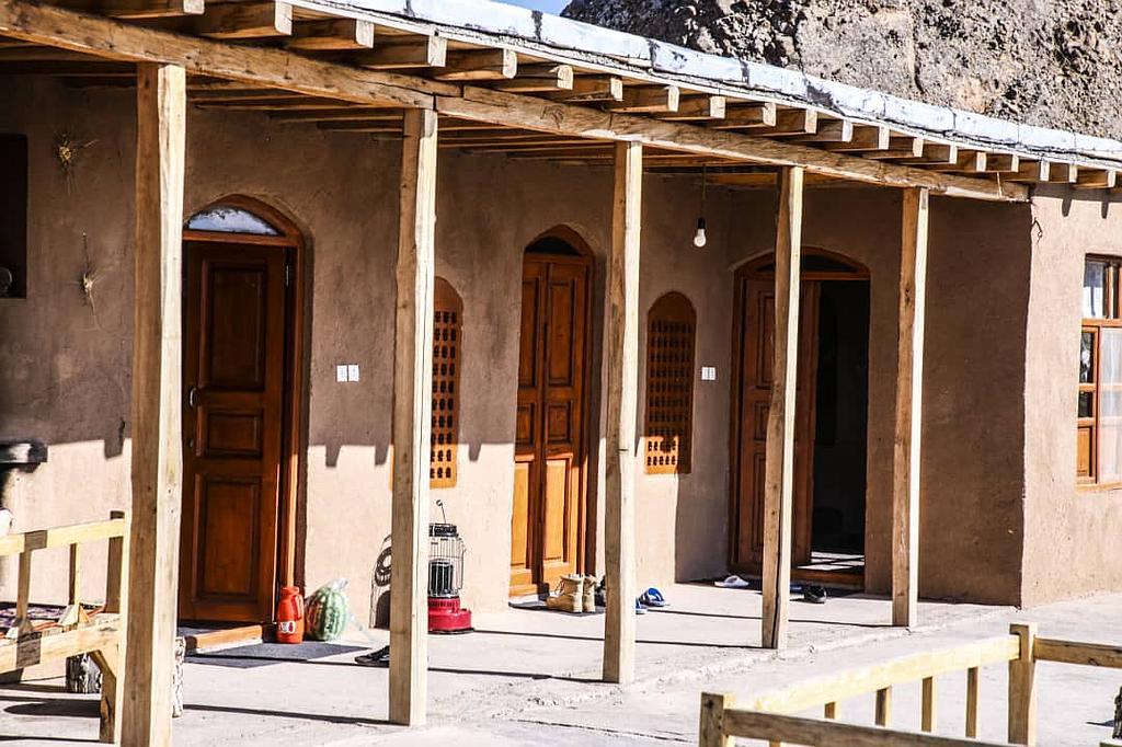 اجاره خانه سنتی آناده در الموت