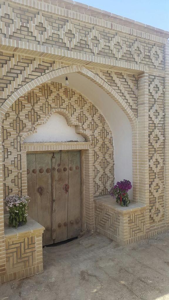 اجاره اقامتگاه بوم گردی خانه ناصر لشکر در دامغان