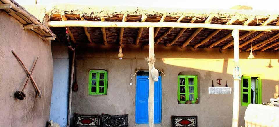 اقامتگاه بوم گردی چشمه نقره در کاشمر