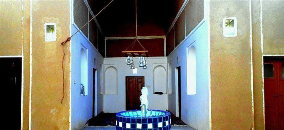 اجاره اقامتگاه بوم گردی اسکندر در خور و بیابانک