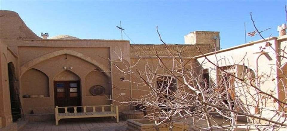 اقامتگاه بوم گردی بوتیمار کوهپایه