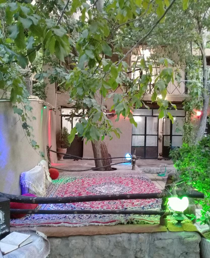 اجاره اقامتگاه بوم گردی سرای بهشت در بافق