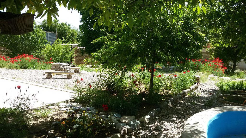 اقامتگاه بوم گردی تنورخونه در ابهر