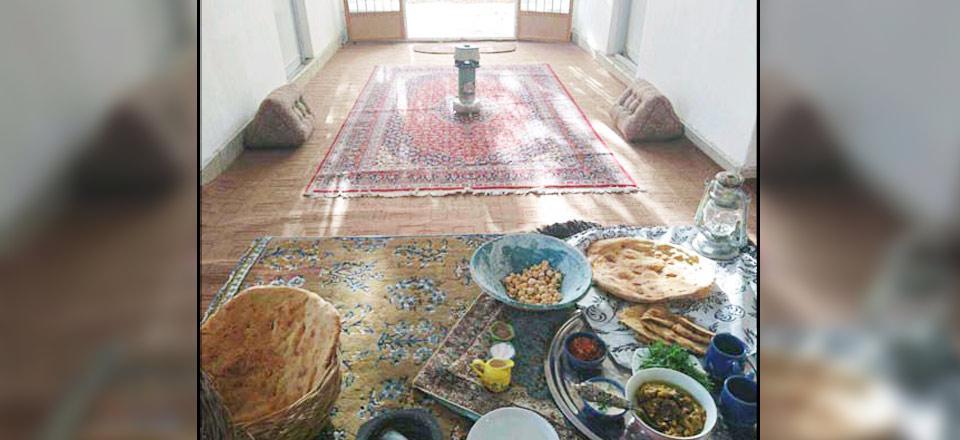 اقامتگاه بوم گردی آریانا در خاتم