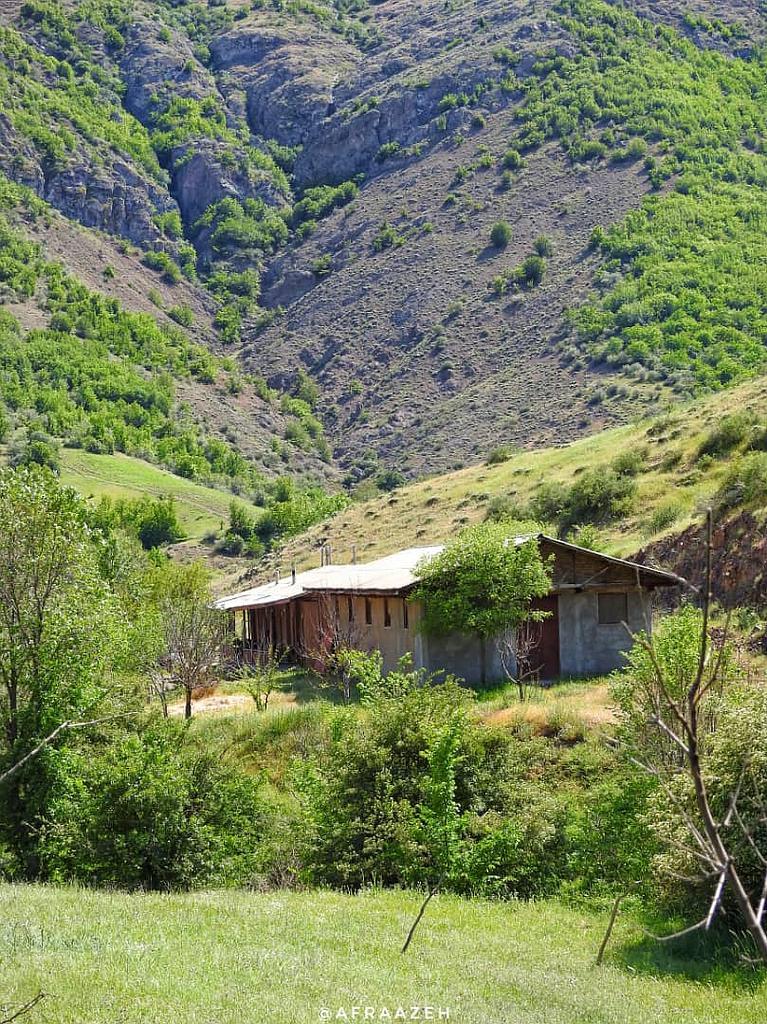 اقامتگاه بوم گردی سورگل در دیلمان