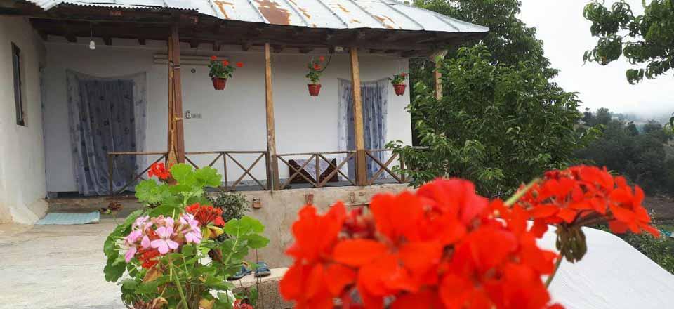 اقامتگاه بوم گردی سنام در ساری