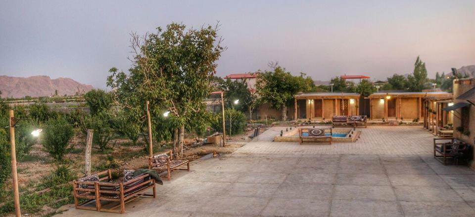 اجاره اقامتگاه بوم گردی عمارت کهبد شاهرود