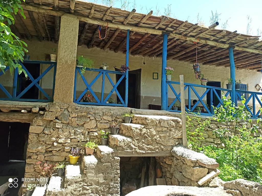 اجاره اقامتگاه بوم گردی باران در آزادشهر