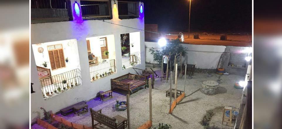 بوم گردی سرای باباحاجی در تنگستان