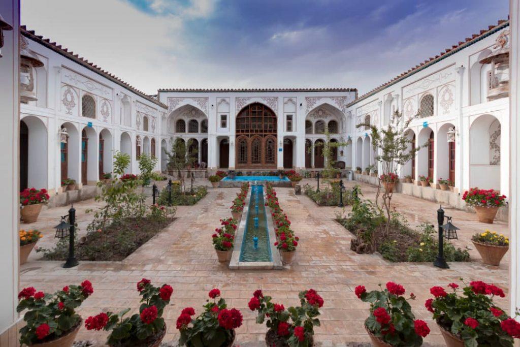 رزرو هتل سنتی سهروردی در اصفهان