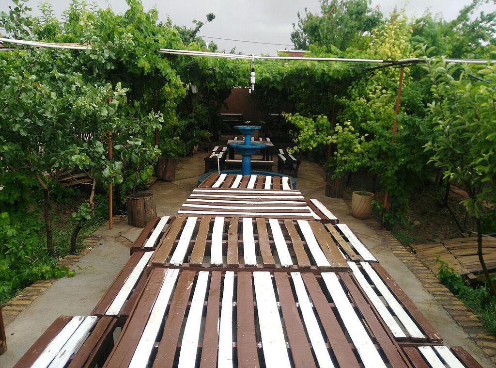 اجاره اقامتگاه بوم گردی ثامن در فردوس