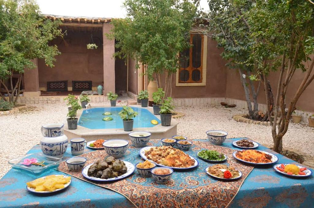 اجاره اقامتگاه بوم گردی خان کالان در پاسارگاد