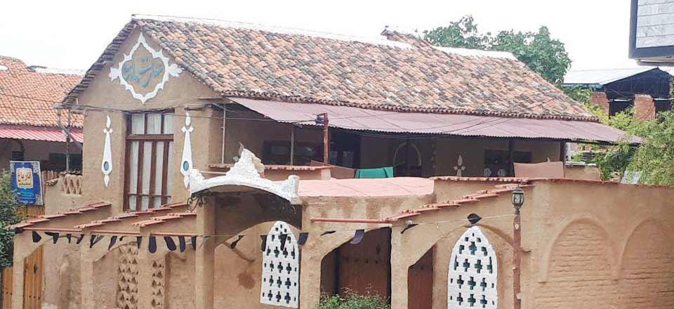 اقامتگاه بوم گردی عمارت مادری در بهشهر