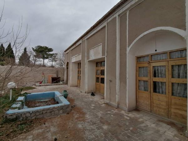 اقامتگاه بوم گردی دونا در شهربابک