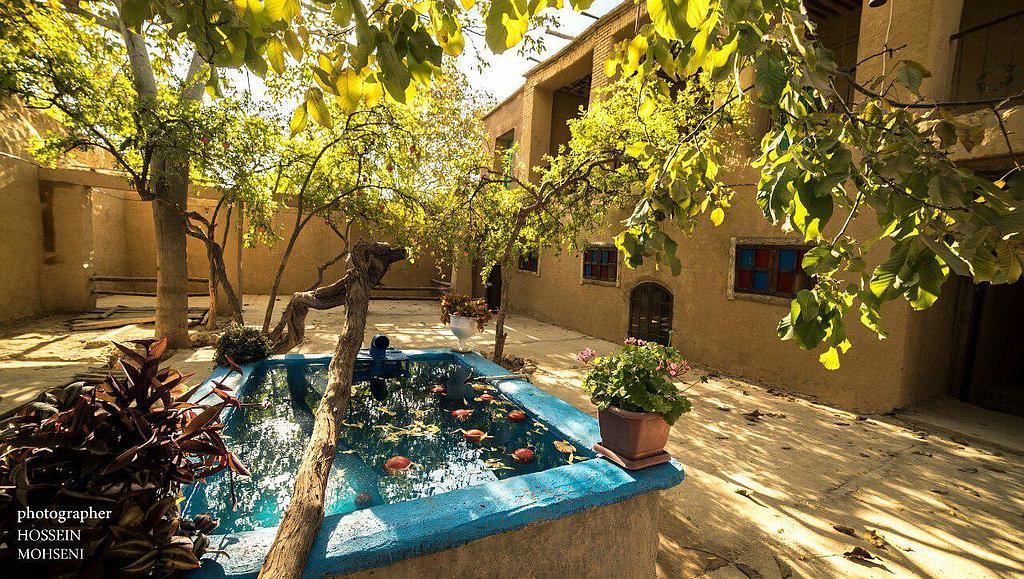 اجاره اقامتگاه بوم گردی مش ماشالا در مرودشت