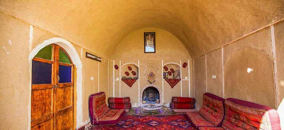 اجاره اقامتگاه بوم گردی ظهرود در راین