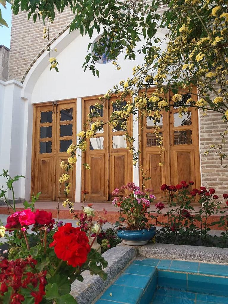اجاره خانه سنتی سه کنجی در اصفهان