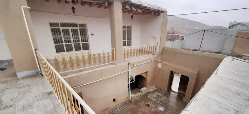 اقامتگاه بوم گردی هزاوه در اراک