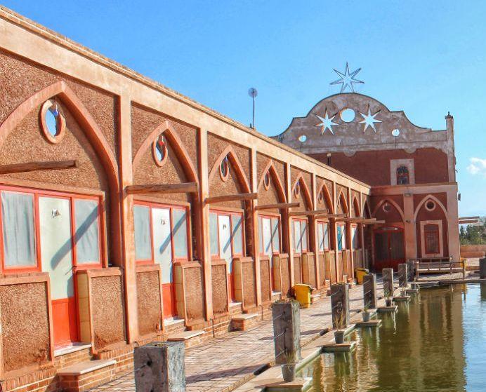 بوم گردی ستاره شب های کویر آران و بیدگل