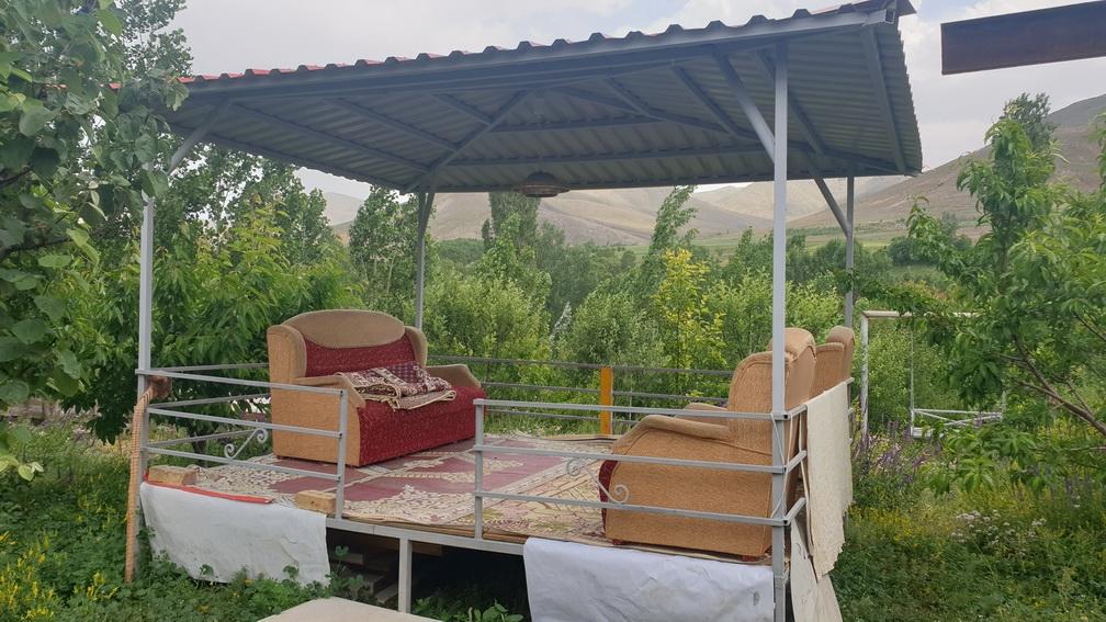 خانه ویلایی روستایی در تهم زنجان