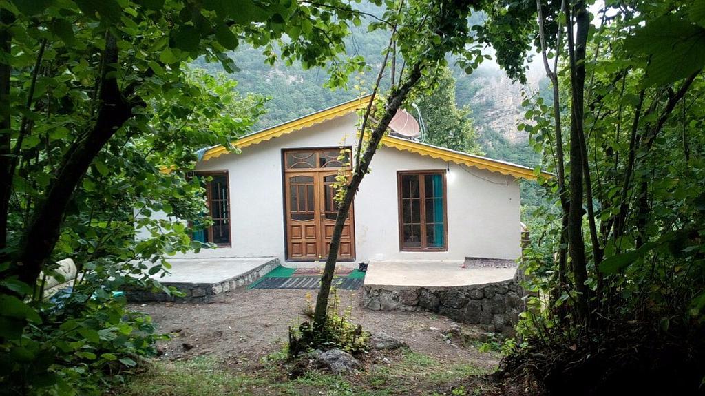 اجاره ویلا هشتپر جنگلی چهار خواب-ییلاق مریان