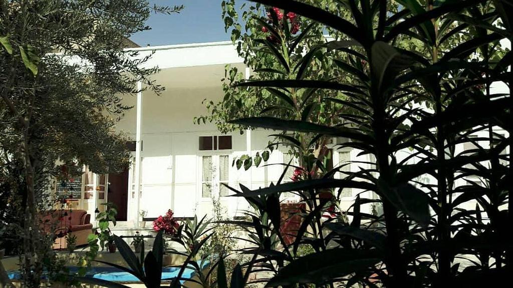 اجاره روزانه اتاق در خانه نیمه دربست اصفهان
