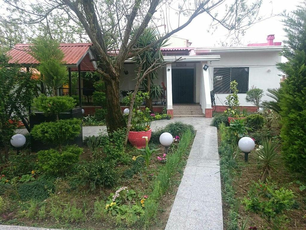 اجاره خونه در نور دو خوابه دربست حیاط دار