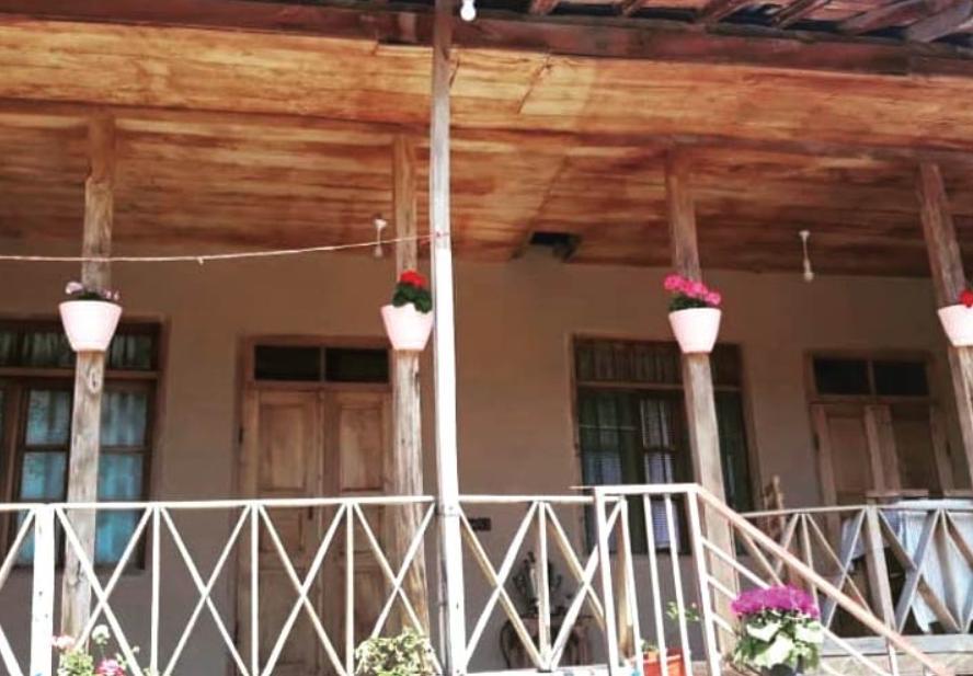 اقامتگاه بوم گردی کارن در بندر گز