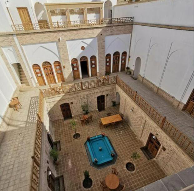 اقامتگاه عمارت سنگ پلوی در کاشان