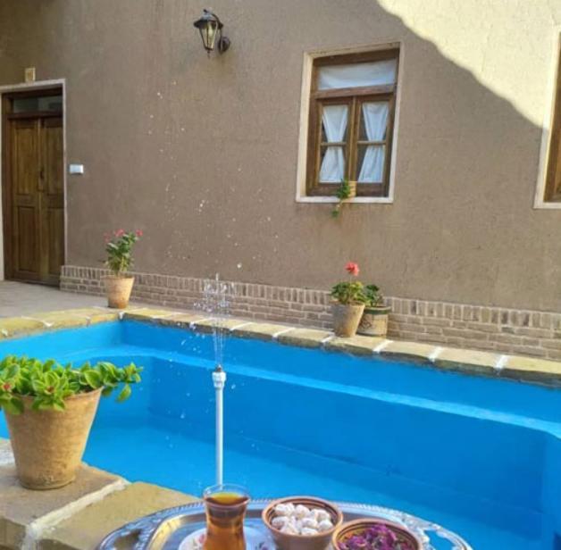 اقامتگاه بوم گردی سرای مهر در بیرجند