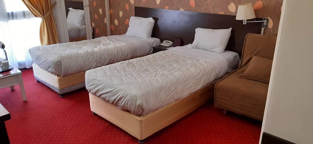 رزرو اتاق هتلی دو نفره در شهرکرد