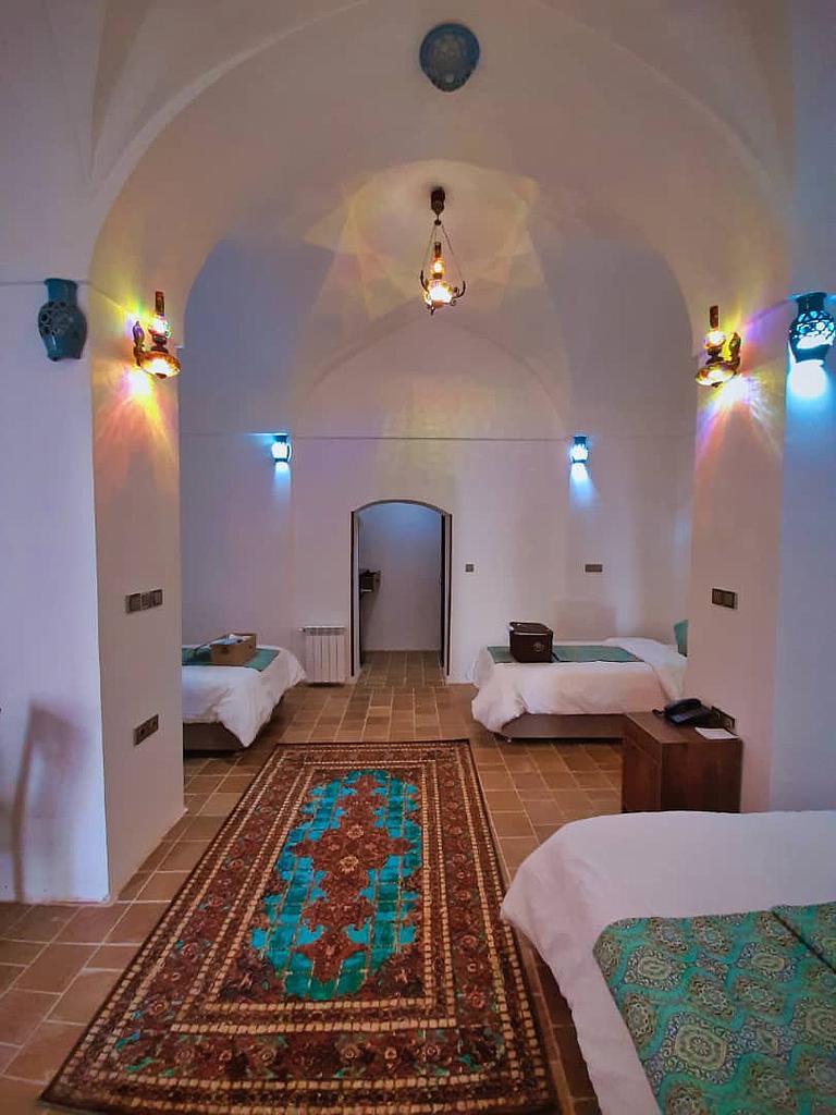 رزرو اتاق پرنیا اقامتگاه سنتی مالمیر