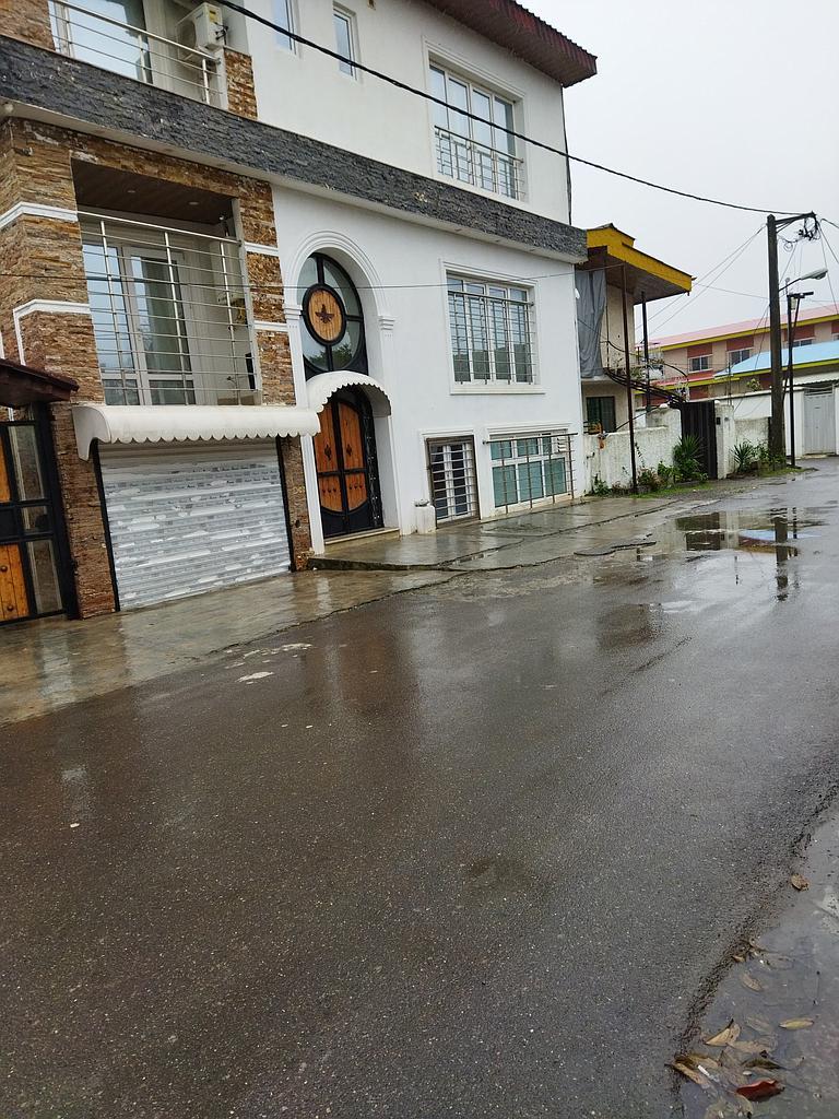 واحد 60متری سردآبرود جهت مسافر