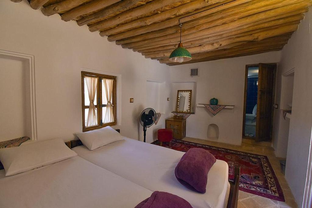 اتاق 4 تخته اجاره ای مرودشت شیراز