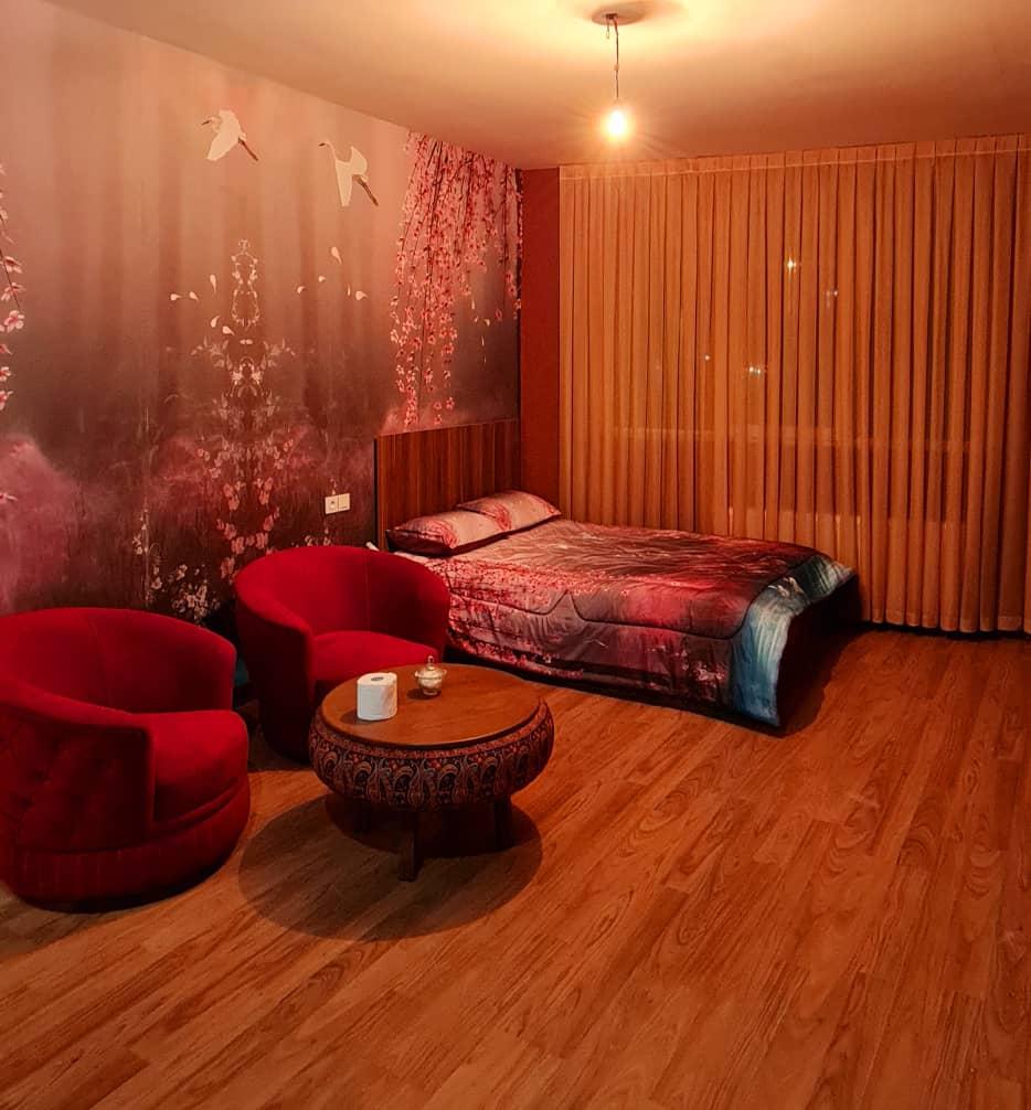 سوئیت روزانه بدون اتاق خواب غرب تهران