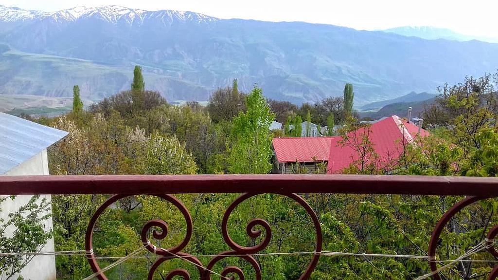 واحد اجاره ای تراس دار روستای توان