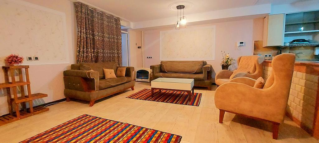 رزرو اقامتگاه دو خوابه در گوهردشت