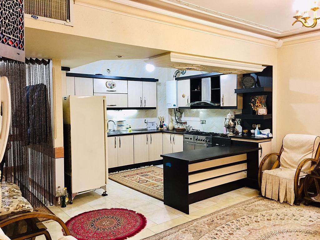 منزل مبله دو خوابه خیابان کاوه