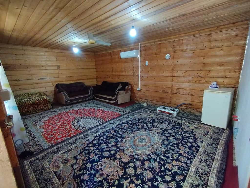 ویلای چوبی تراس دار روستای تاسکوه