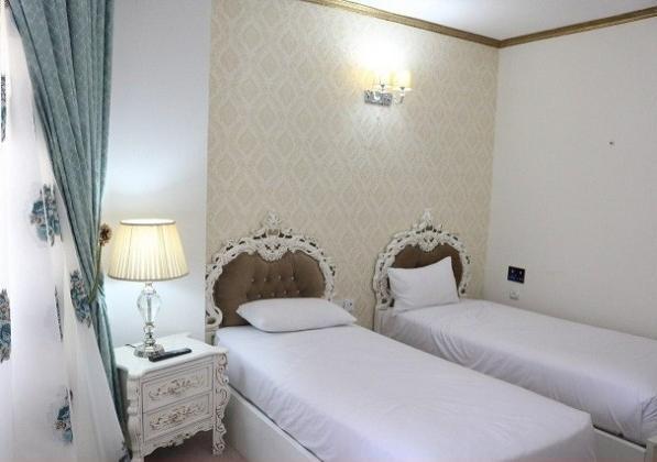 تویین دید به دریا - هتل لیپار چابهار