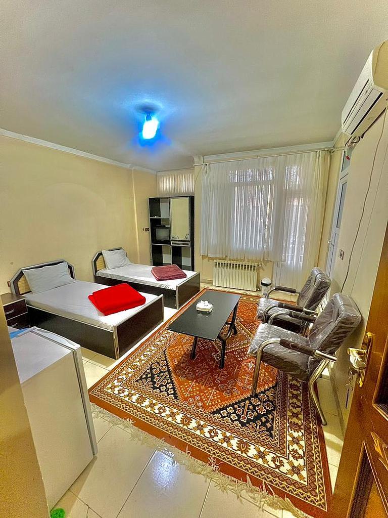 اتاق 3 نفره هتل شرفی پارس آباد