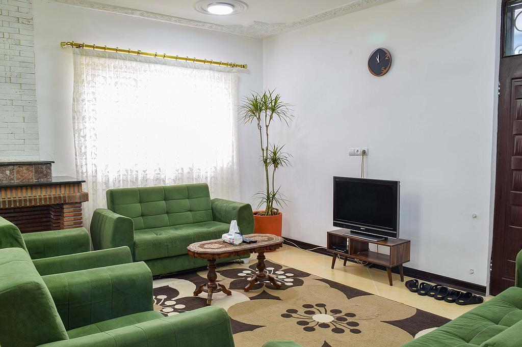 منزل ویلایی بیلیارددار نزدیک به دریا با وان