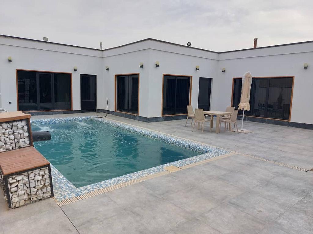 ویلا استخر دار 3 خوابه در سهیلیه