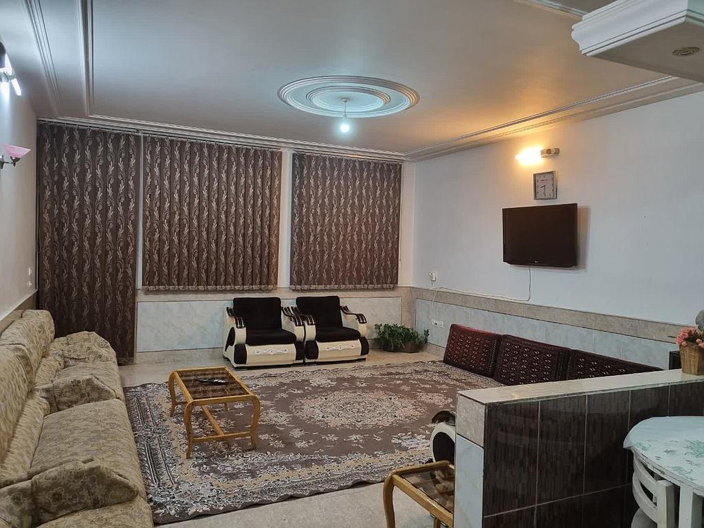 منزل یکخواب مبله مرکزشهر کاشان