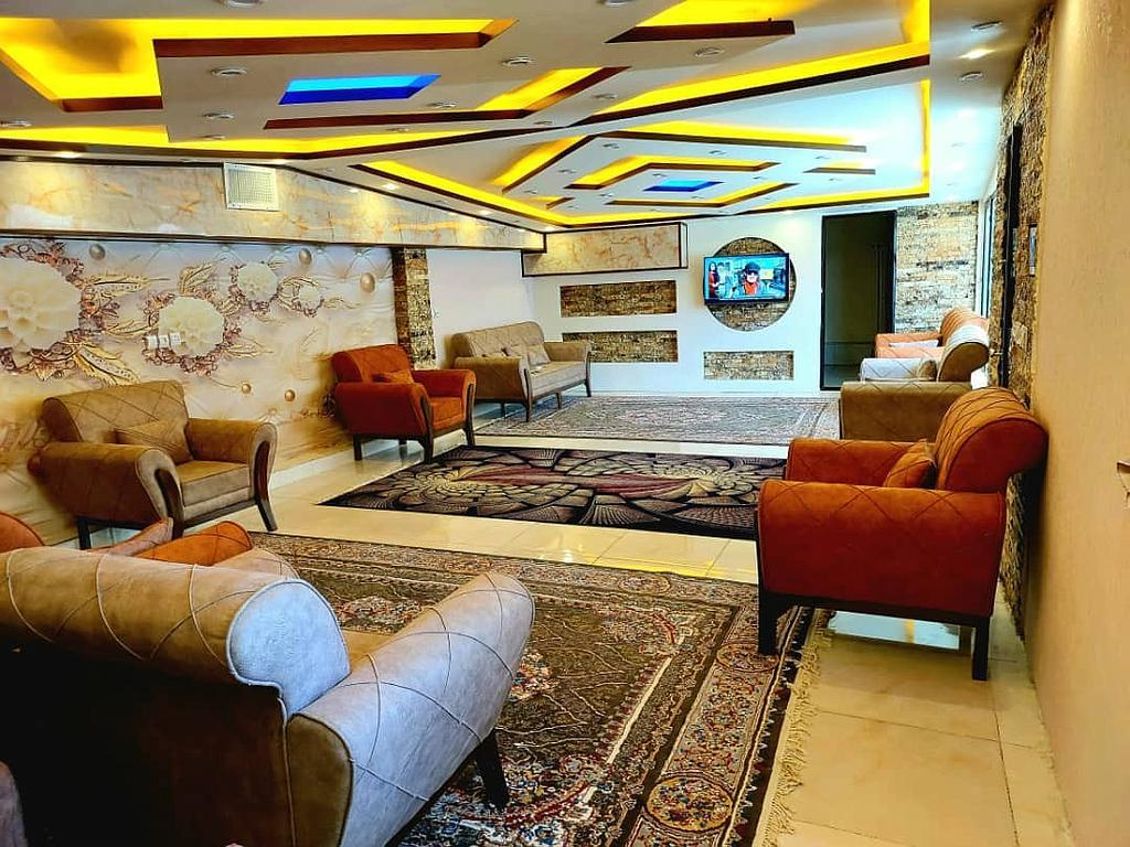 ویلای 3 خواب استخر دار لوکس باغ بهادران